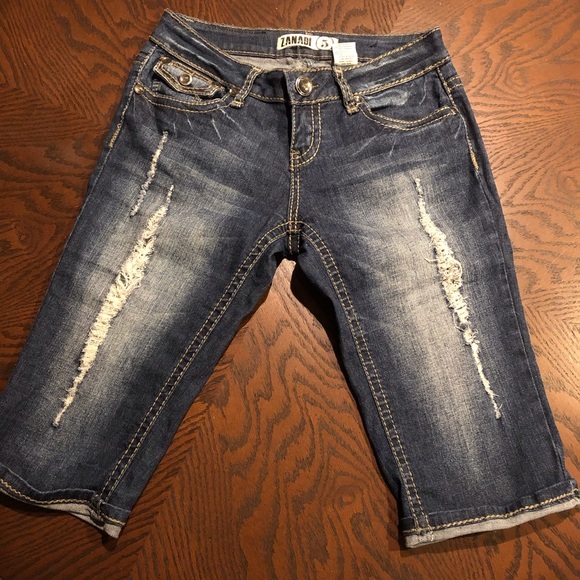 jeans capris new condition size 5 - Picture 3 of 3